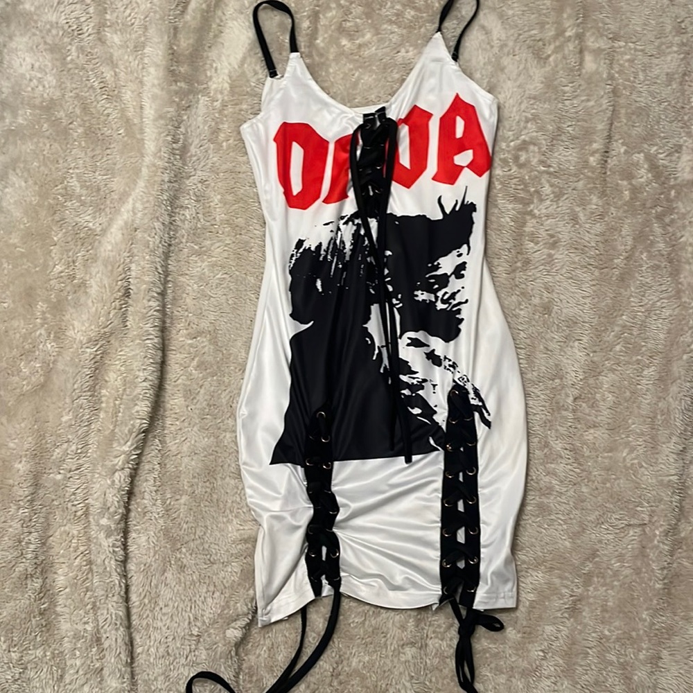 Small lace up bodycon dress